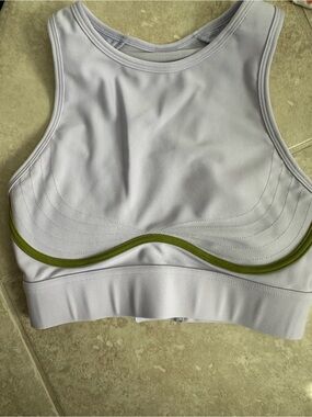 Fabletics High-Neck Sports Bra in Light Lavender with Olive Trim